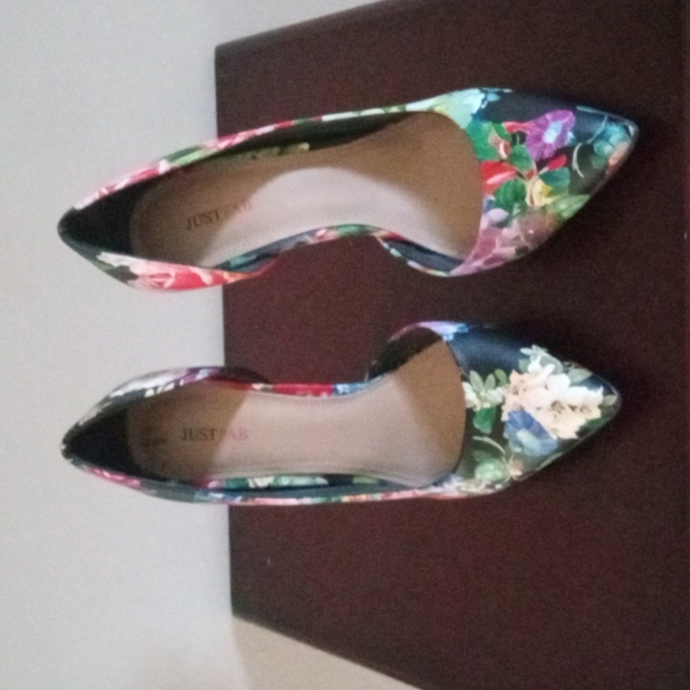 JUST FAB WOMEN PUMPS